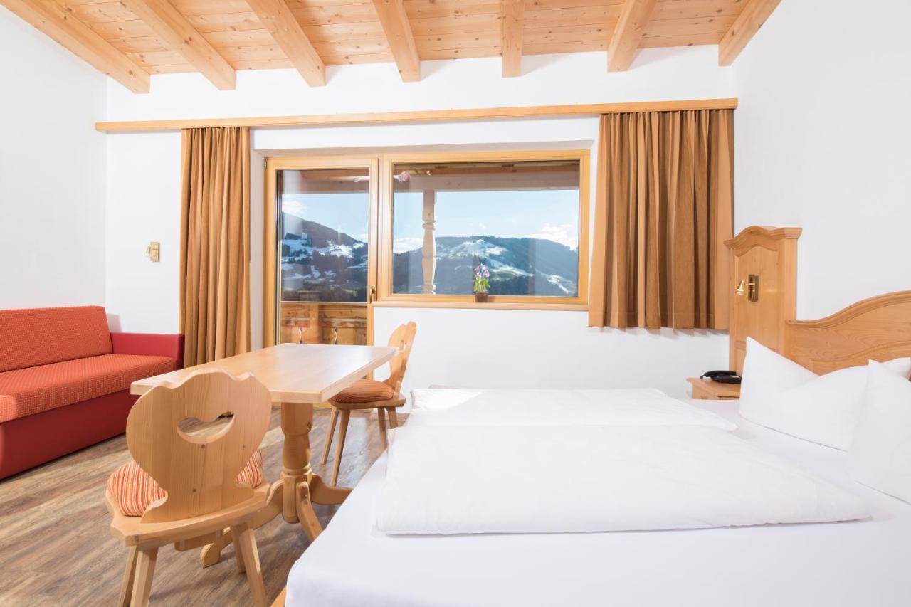 Hotel & Alpengasthof Pinzgerhof Райт им Алпбатхал Екстериор снимка