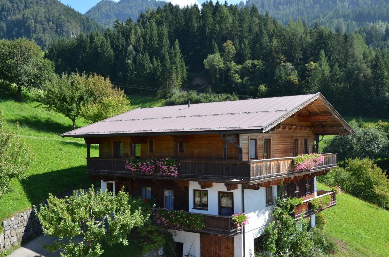 Hotel & Alpengasthof Pinzgerhof Райт им Алпбатхал Екстериор снимка
